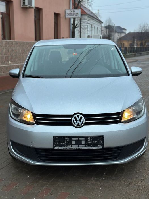 Vw Touran Euro 5 An 2013  Blumotion Impecabil