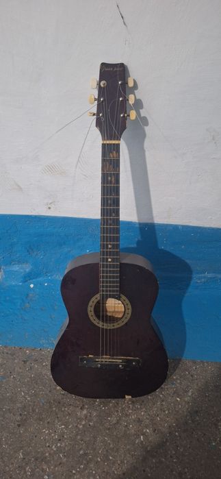 Продам или обменяю гитару