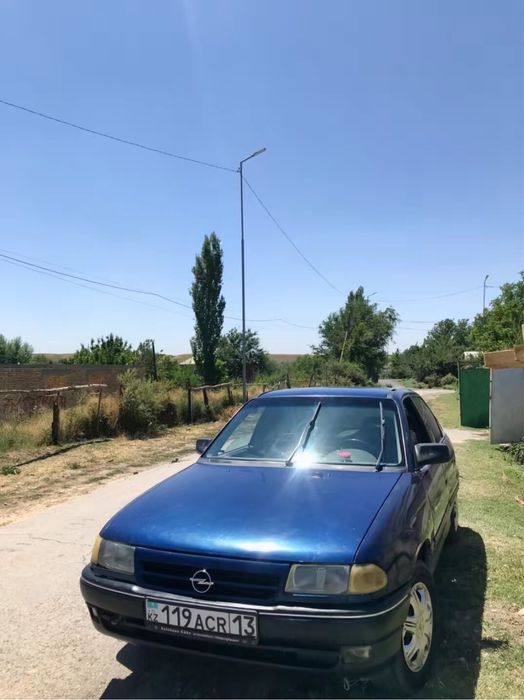 Опел астра