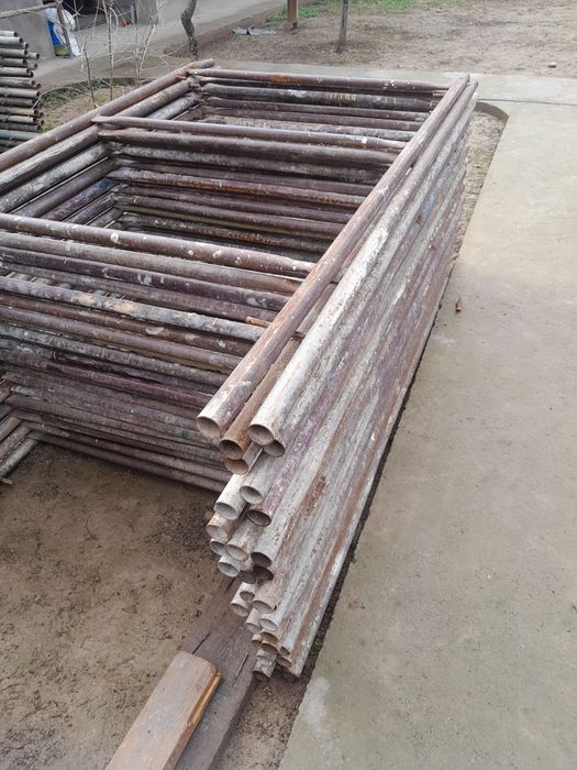 Леса сотилади 350.000сом 15камплект