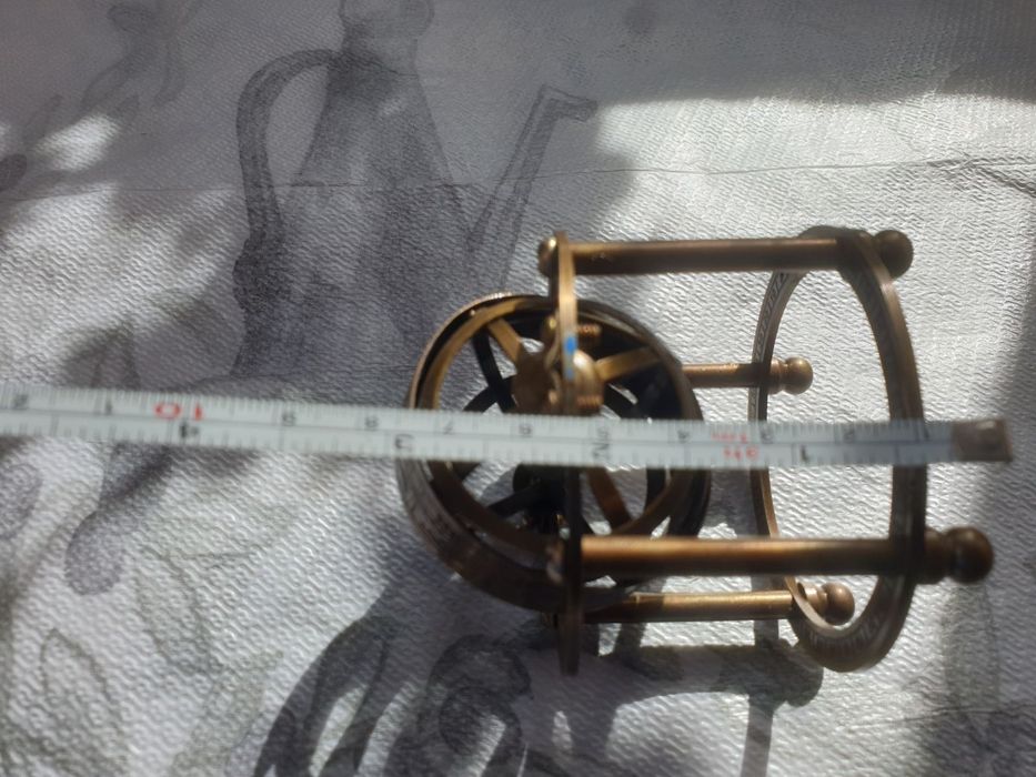 Античен  глобус. Антична бронзова гравирана армиларна сфера