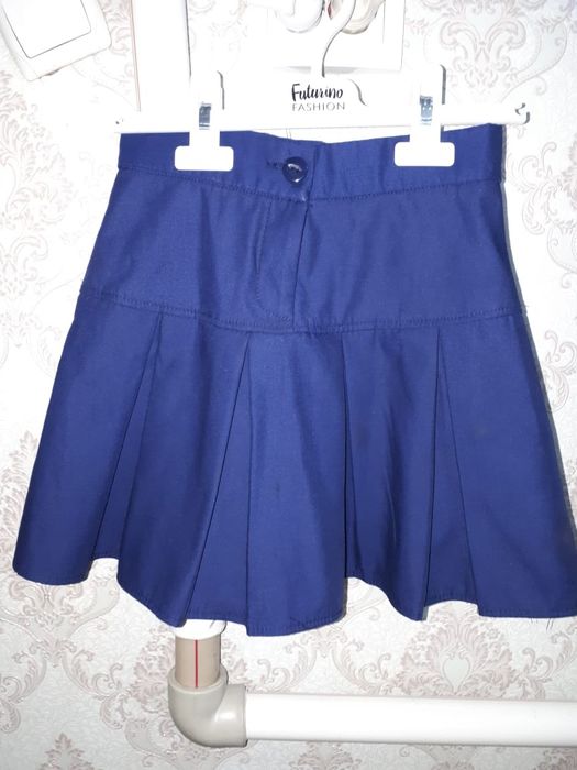 Школьная форма для девочки.