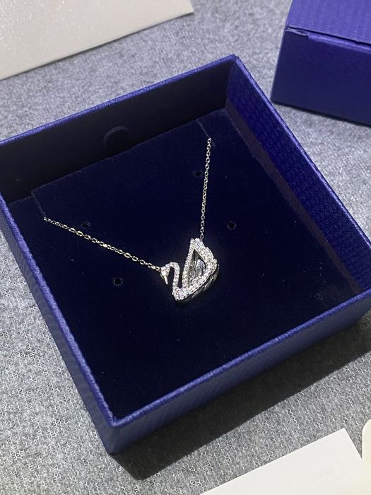 Dancing swan Swarovski necklace