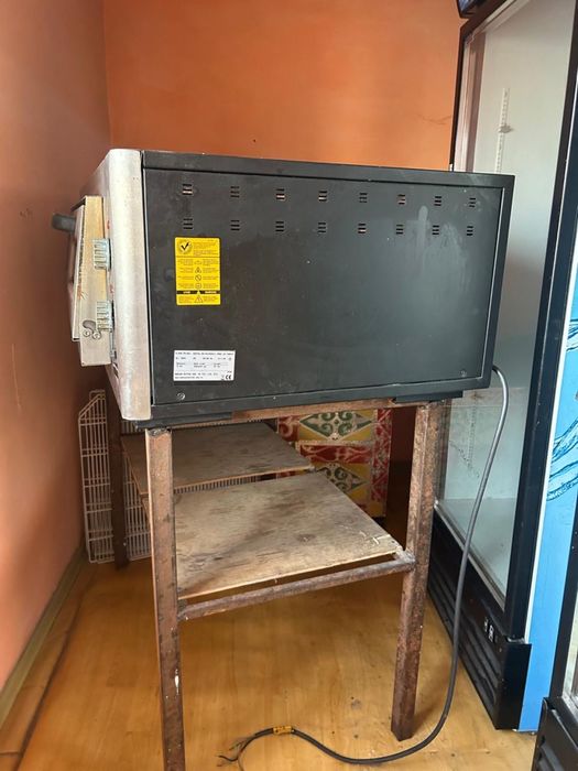 Срочно продам печку для пиццы
