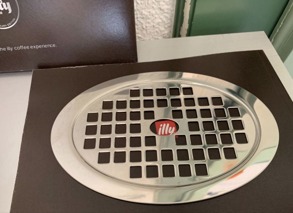 Espressor cafea illy cafea macinata si paduri ESE manual capuccino