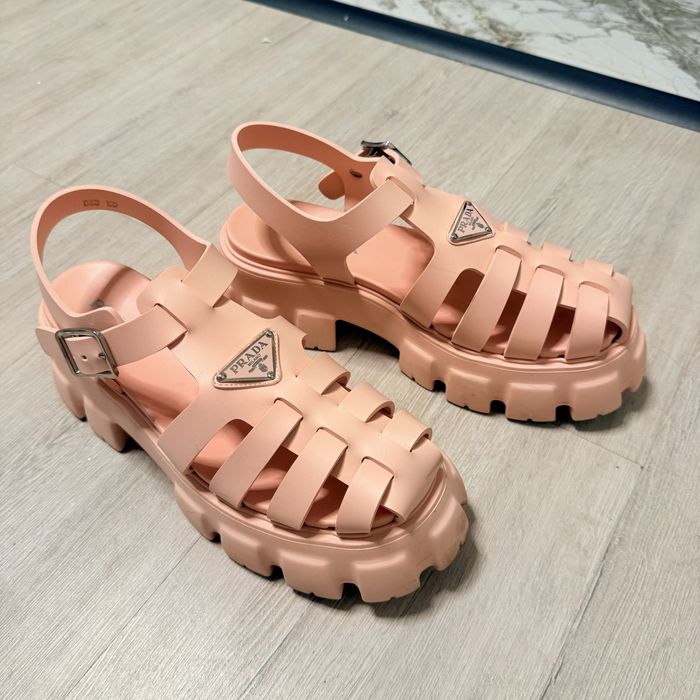 Сандали Prada реплика