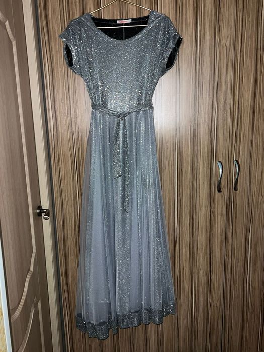 Продам платье на выход