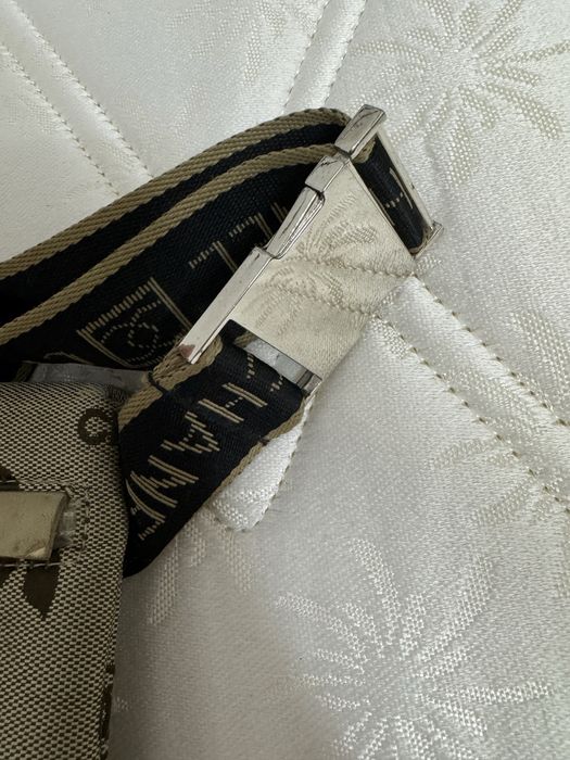 Сумка в отличном состояний