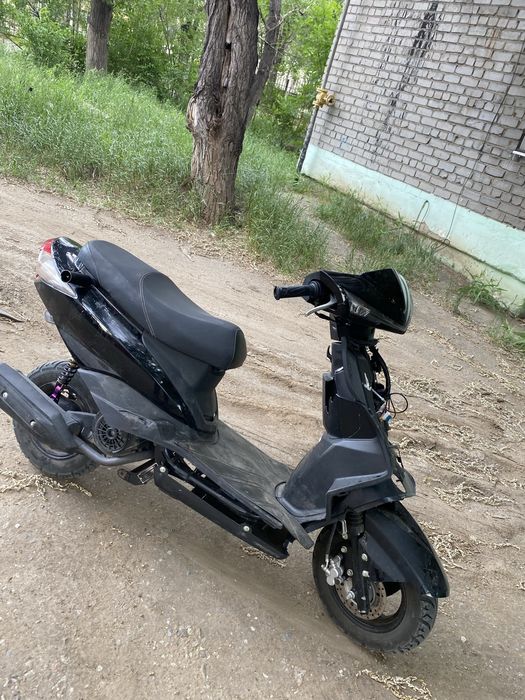 Продам скутер М8 Pro
