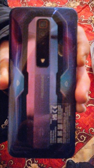 Продам игровой смартфон редмейджик