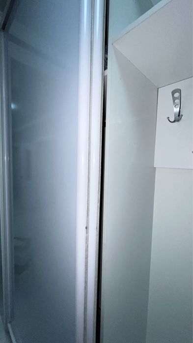 Срочно продам гарнитуру в прихожую!