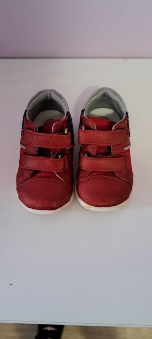 Обувки Chicco, номер 19