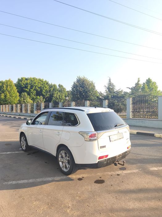 Mitsubishi outlander 2013 de vanzare