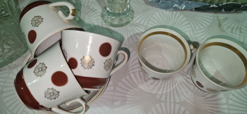 Продам    посуду