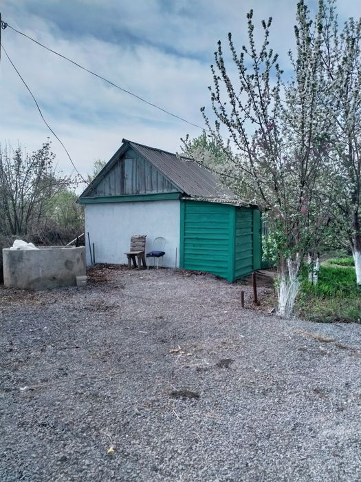 Продам дачу в черте города