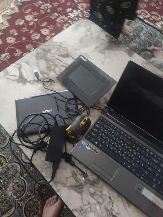 Srochno nautbuk sotiladi