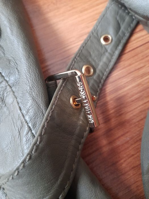 Mishael kors дамско кожено яке S- M размер.