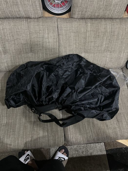 Geanta transport cu pelerina NOU