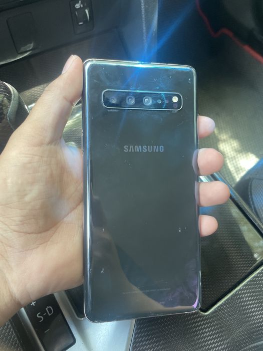 Samsung S 10 5g срочна