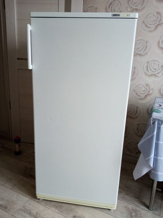 Продам холодильник б/у