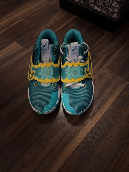 Nike  N42,5 отлични