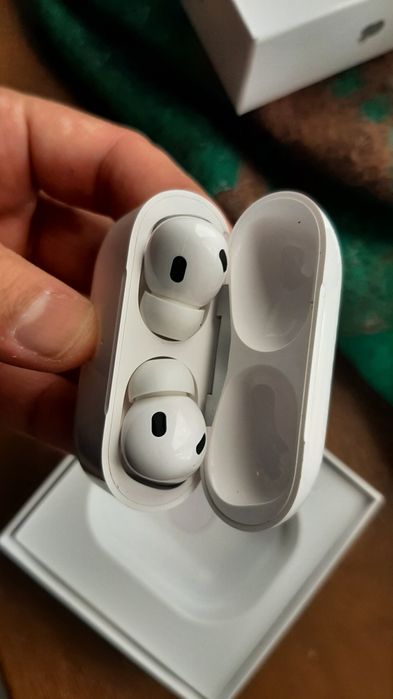 Original Airpods pro sotiladi