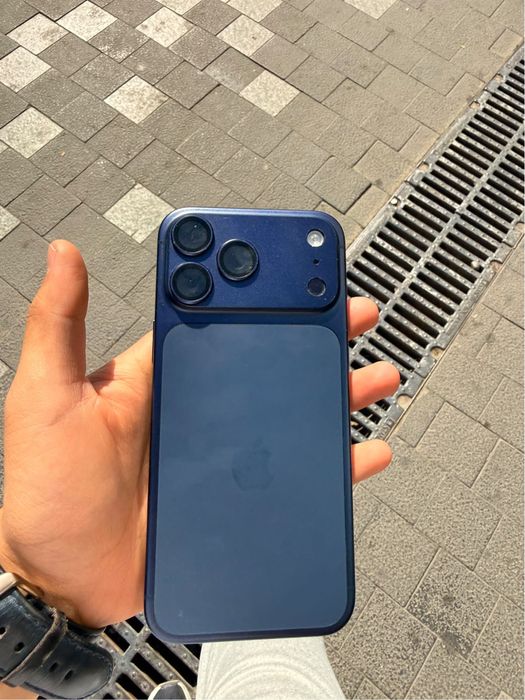 Iphone 17 PRO MAX с гарантей