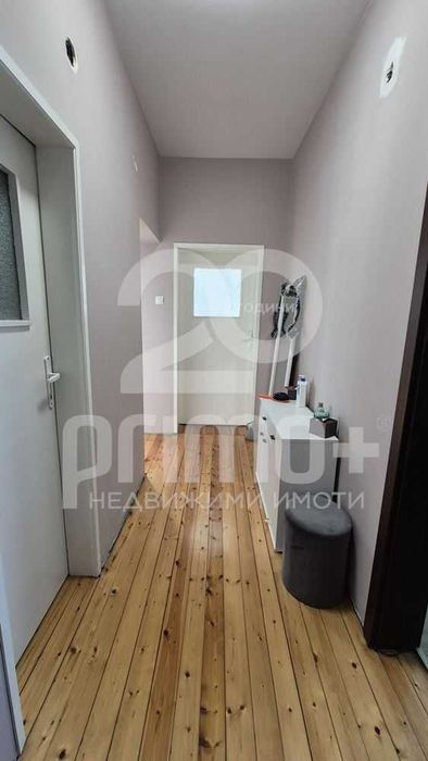 Продава се Етаж от къща в Горна Оряховица - 100 кв.м за 765 €/кв.м - Снимка #4