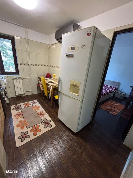 Apartament cu 2 camere, 38 mp, zona Vest
