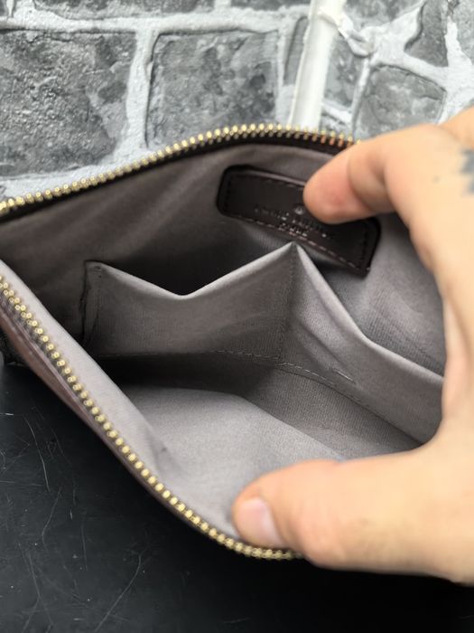 Luis Viton чанта тип плик