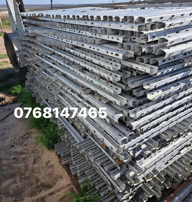 Spalieri / stâlpi metalici zincati 2.4m&2mm