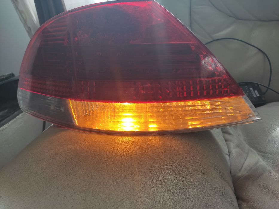 Stop stanga aripa BMW seria 7 facelift