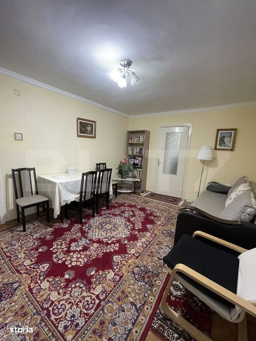 Apartament 4 camere, 77 mp - zona Universitatii