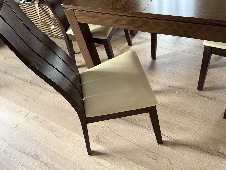 Маса с 4 стола тъмен орех