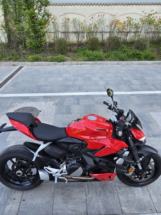 Ducati streetfighter v2 2023 Variante auto
