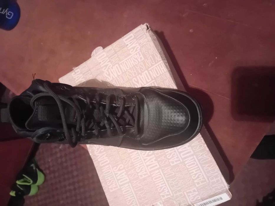 Nike 42.5 н. Кожени