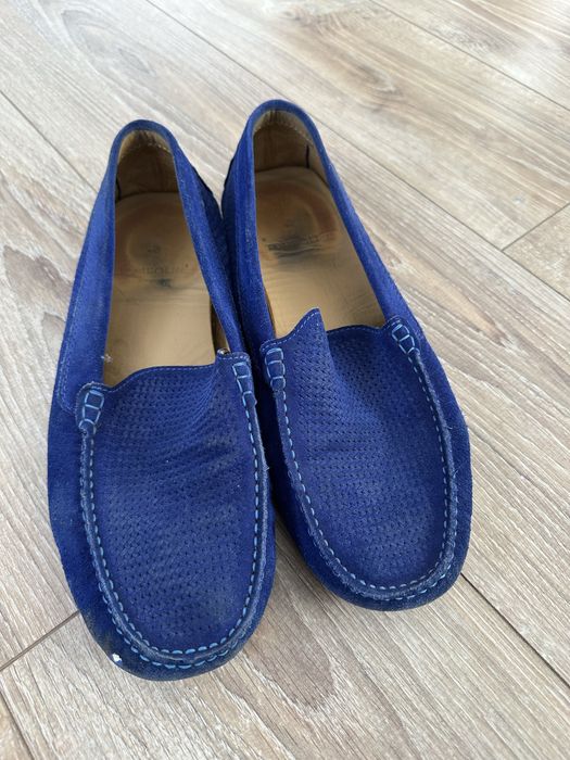 Обувки и мокасини маркови 44