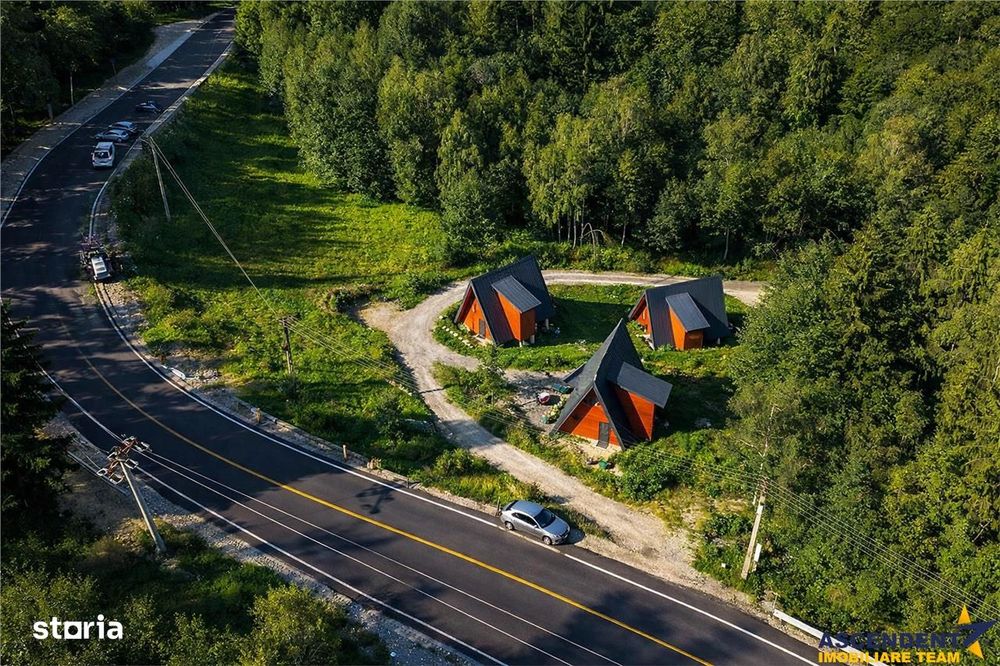 Ansamblu de 3 case, tip A frame, Moieciu de Jos, constructie 2025