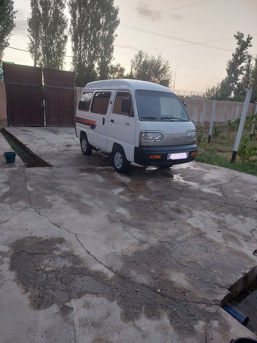 Дамас сотилади 2013 йил