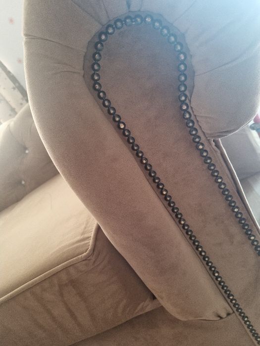 Canapea maro 3 locuri fixa