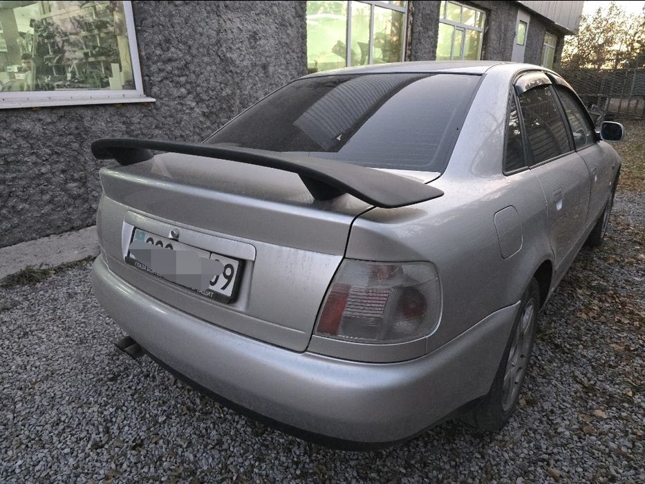 Audi A4 B5 спойлер