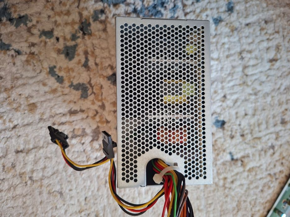 Блок питания  HP