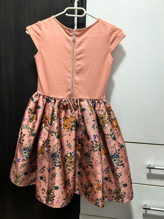Vând rochiță H&M, vârsta 10 ani