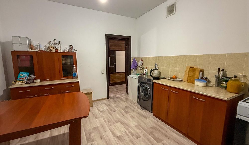 Продам 2 ком квартиру