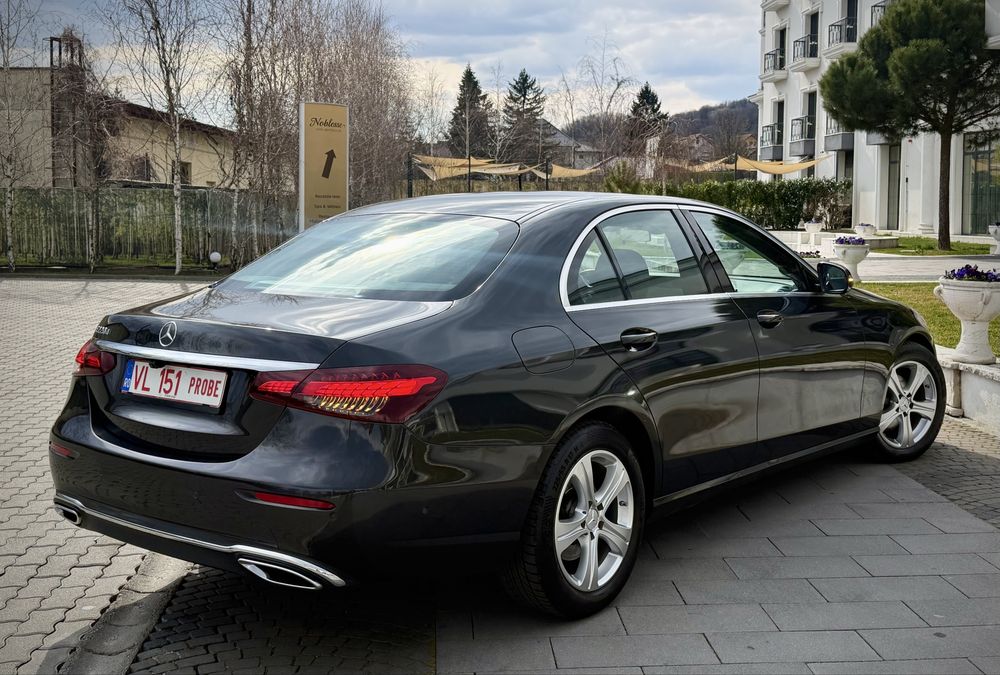 Mercedes Benz E220d Facelift 2.0d 204 CP ! Garantie 12 Luni!