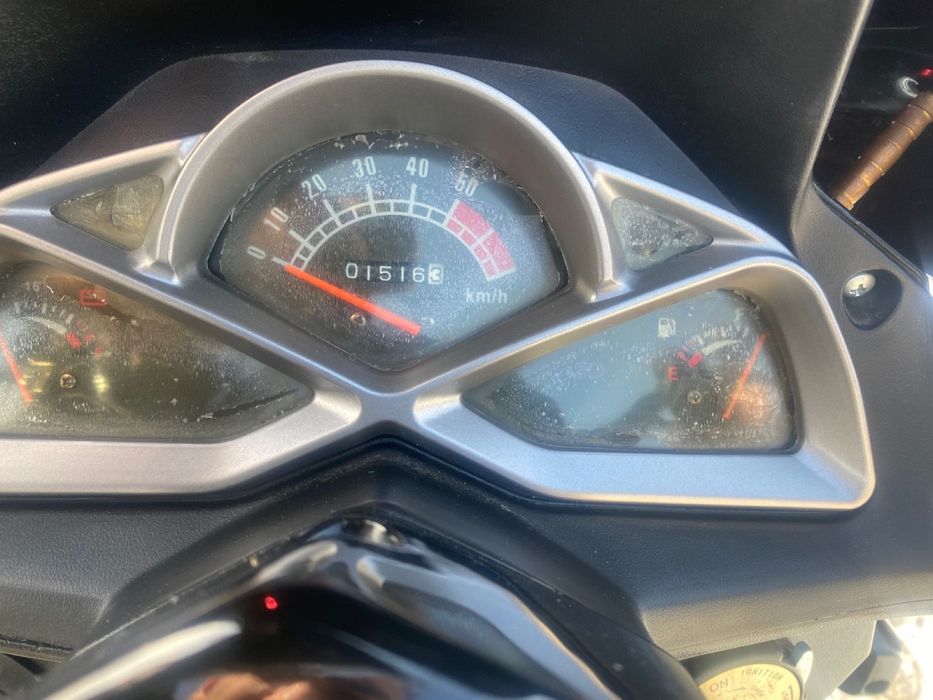 Продам мопед китайской  марки Qixing