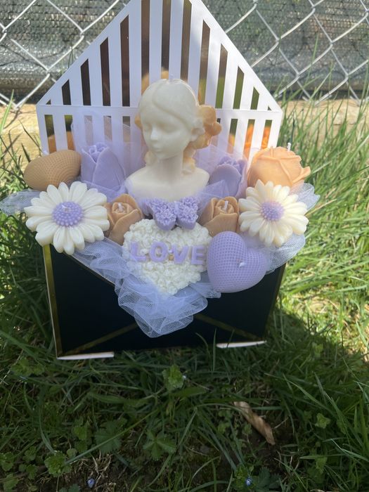 Flori parfumate din ceara