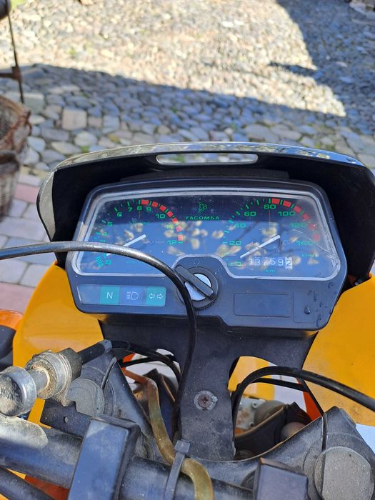 De  vinzare motocicieta 125 Jawa [moto-union]