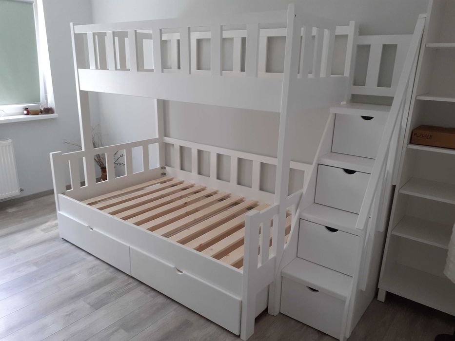 TRANSPORT GRATUIT.Pat etajat cod 3502