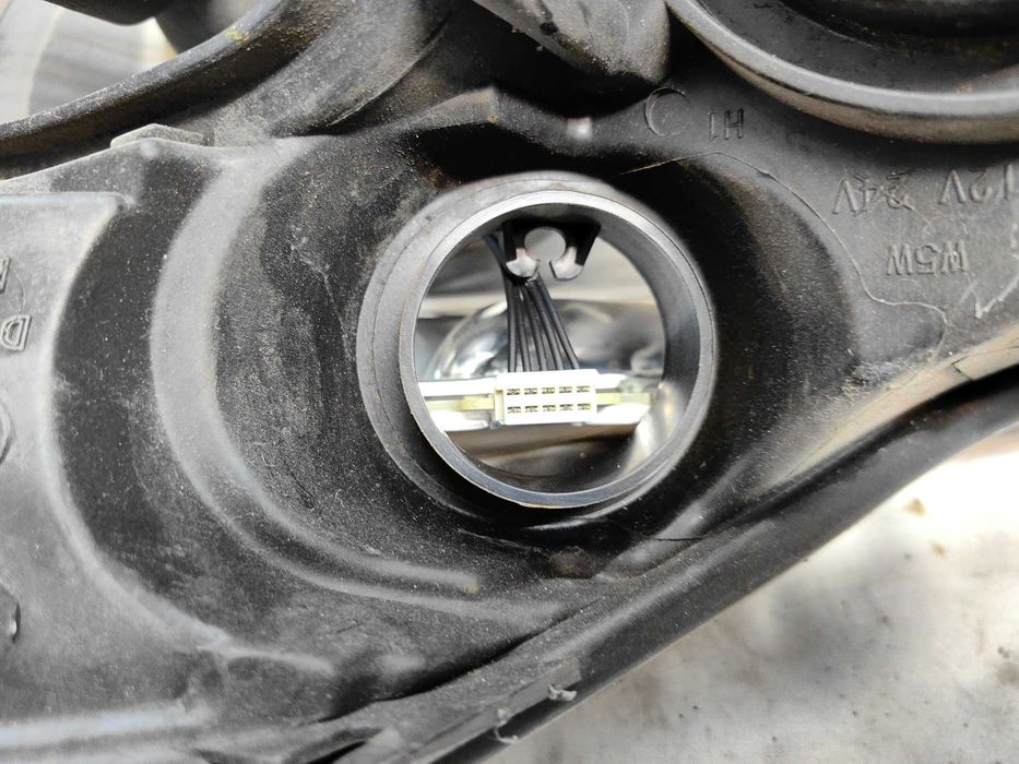 Оригинален фар Рено Еспейс  Renault Espace Led Xenon